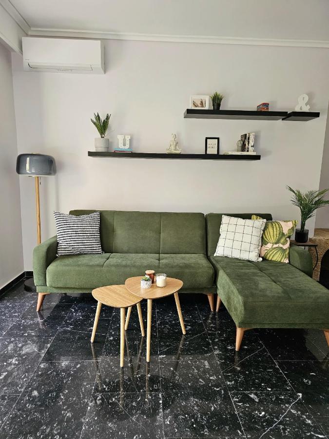 Modern Garden View Apt In Voula, Athens - Luxe المظهر الخارجي الصورة